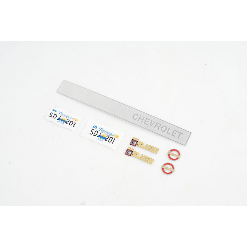 1:10 CHEVROLET K5 BLAZER LOGO AND LICENSE PLATE